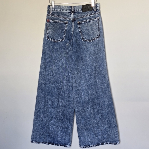 OU BDG A-Wide Acid Wash High Rise Rigid Denim Wide Leg 90’s Y2K Jeans 28 - Picture 3 of 10